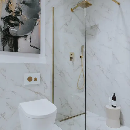 Dwupoziomowy Butikowy Zmigrodzka, Free Parking, Self Check-in Познань