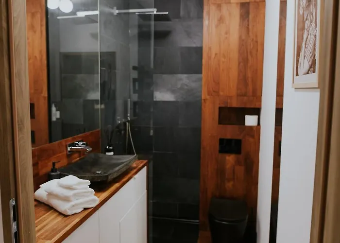 Appartement Dwupoziomowy Butikowy żmigrodzka, Free Parking, Self Check-in