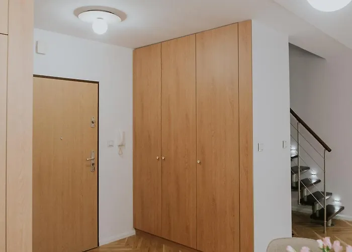 Dwupoziomowy Butikowy żmigrodzka, Free Parking, Self Check-in Appartement Poznań