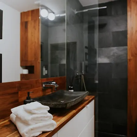 Daire Dwupoziomowy Butikowy Zmigrodzka, Free Parking, Self Check-in *