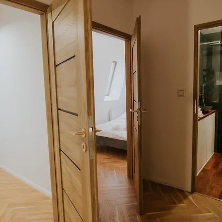 Daire Dwupoziomowy Butikowy Zmigrodzka, Free Parking, Self Check-in Poznan