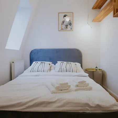 דירה Dwupoziomowy Butikowy Zmigrodzka, Free Parking, Self Check-in פוזנן