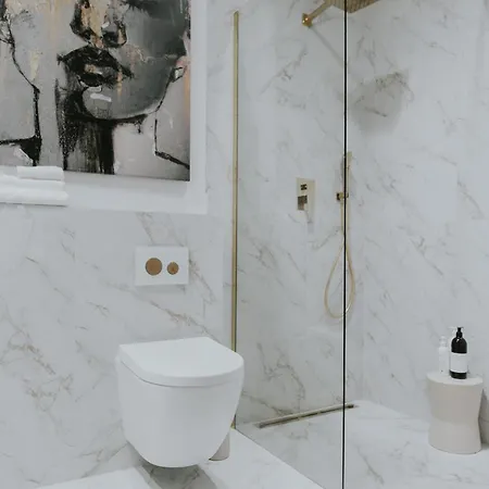 Dwupoziomowy Butikowy Zmigrodzka, Free Parking, Self Check-in * Poznan