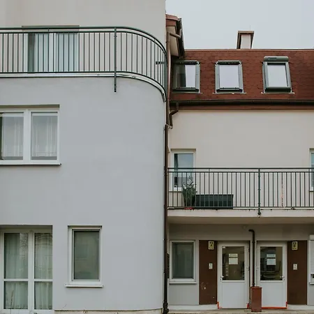 Dwupoziomowy Butikowy Zmigrodzka, Free Parking, Self Check-in Daire *